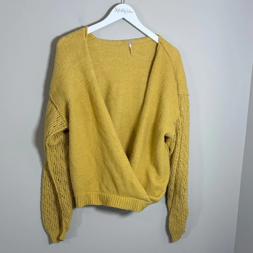 Free People Thats A Wrap Surplice V-Neck Sweater Yellow Long Sleeve Knit Sz M